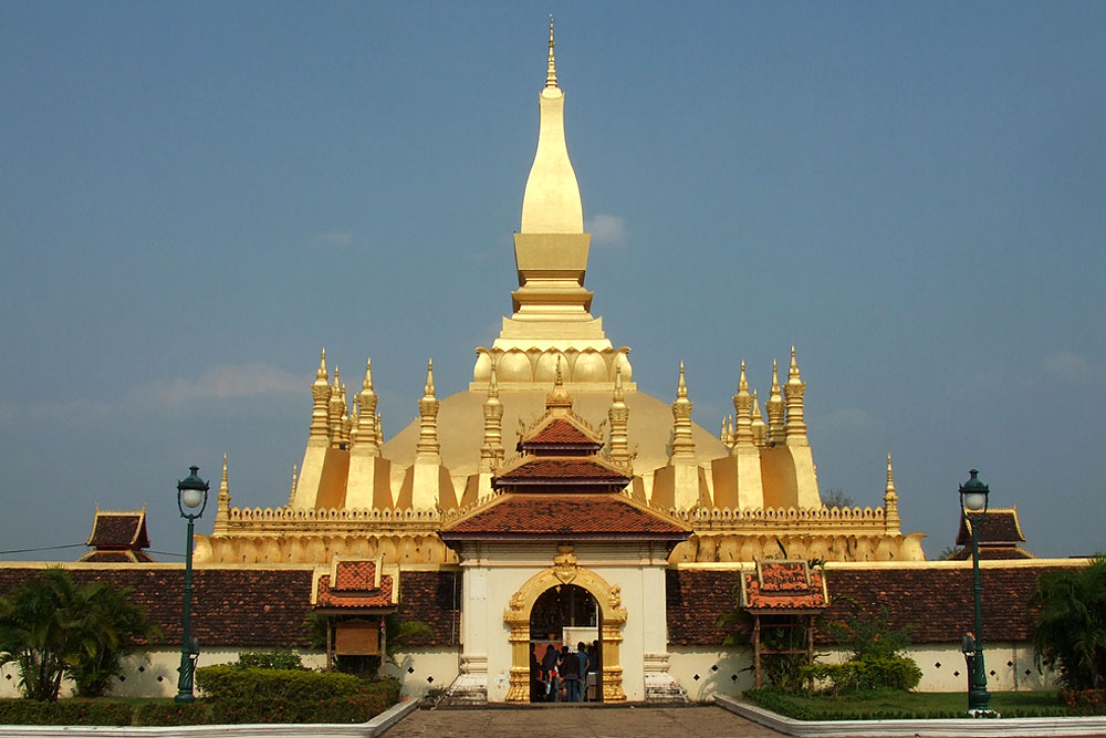 Chùa Luang PhoTo